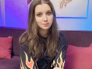 Free private shows EmilyaWalsh